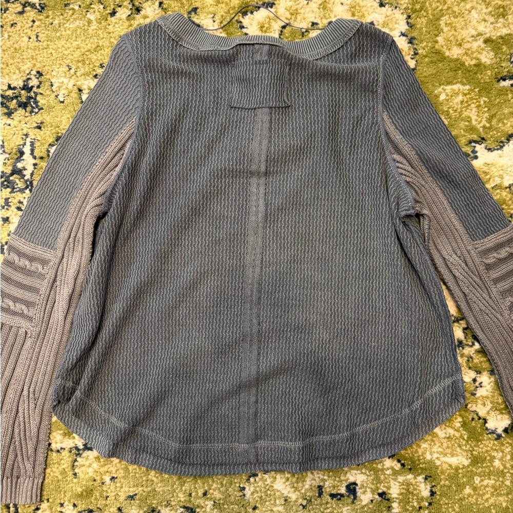 FREE PEOPLE We The Free Blue Knit Sweater NWT - Picture 4 of 4